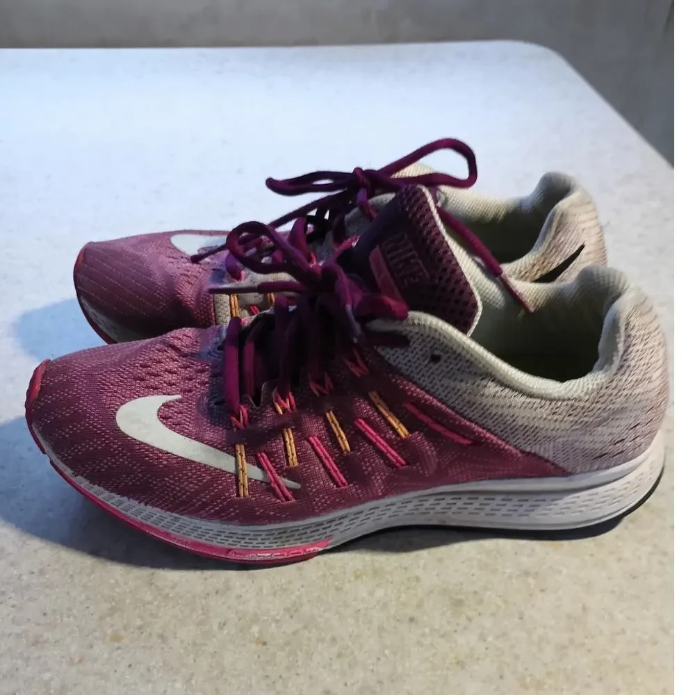 Nike Air Zoom Elite 8 Womens 7.5 Hyper Grape Purple  Running Shoes 748589-502